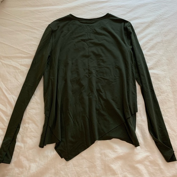 Lululemon Green Longsleeve - Picture 1 of 2